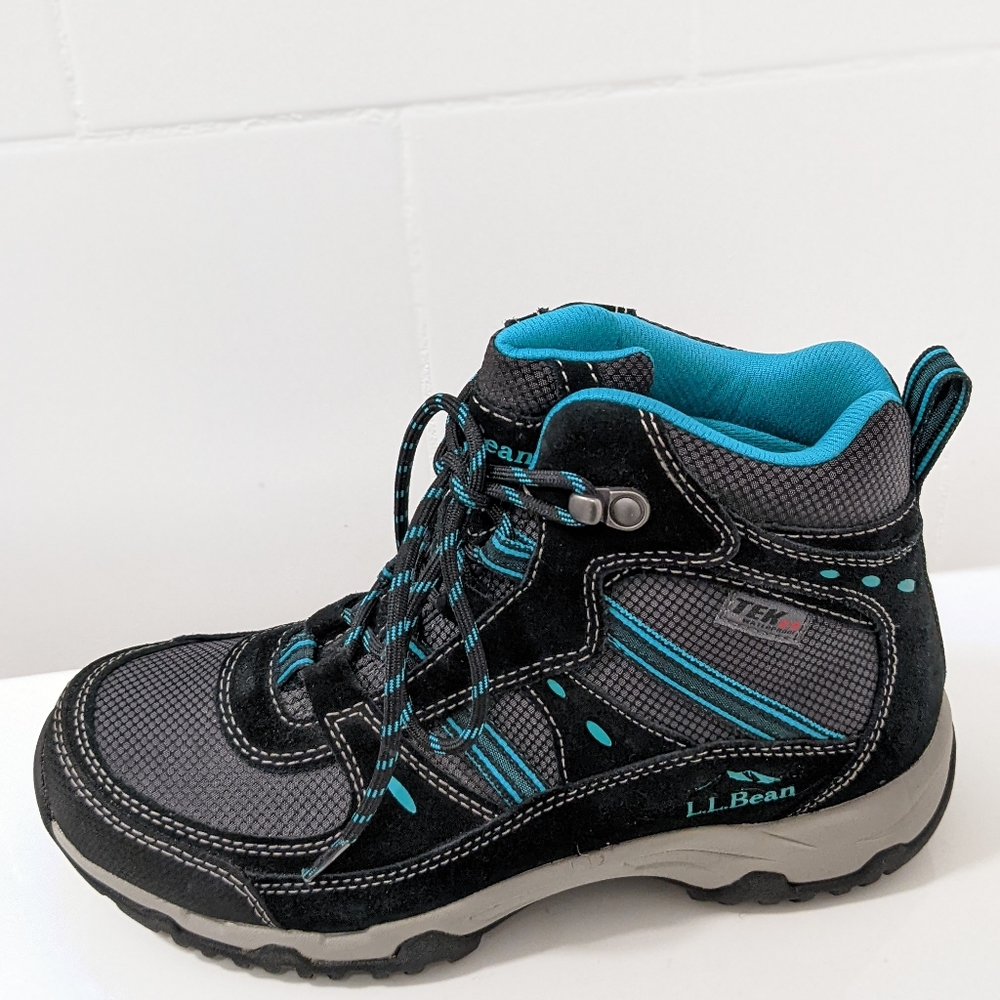 NWOT waterproof hiking shoes by L.L bean - Picture 9 of 16